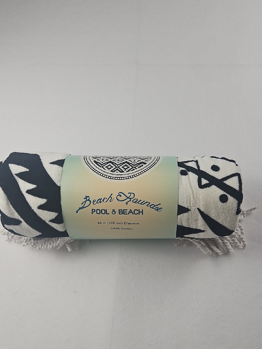 Beach Rounds Black & White Pool & Beach Towel